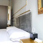 Amoe - Eleganza E Storia Nel Cuore Di