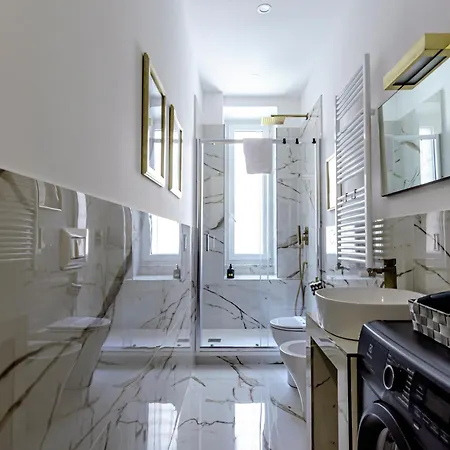 Apartamento Amoe - Eleganza E Storia Nel Cuore Di Roma