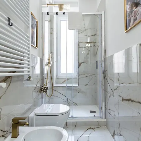 Apartamento Amoe - Eleganza E Storia Nel Cuore Di *