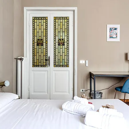 Amoe - Eleganza E Storia Nel Cuore Di Apartamento Roma