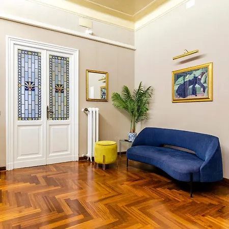 Apartamento Amoe - Eleganza E Storia Nel Cuore Di